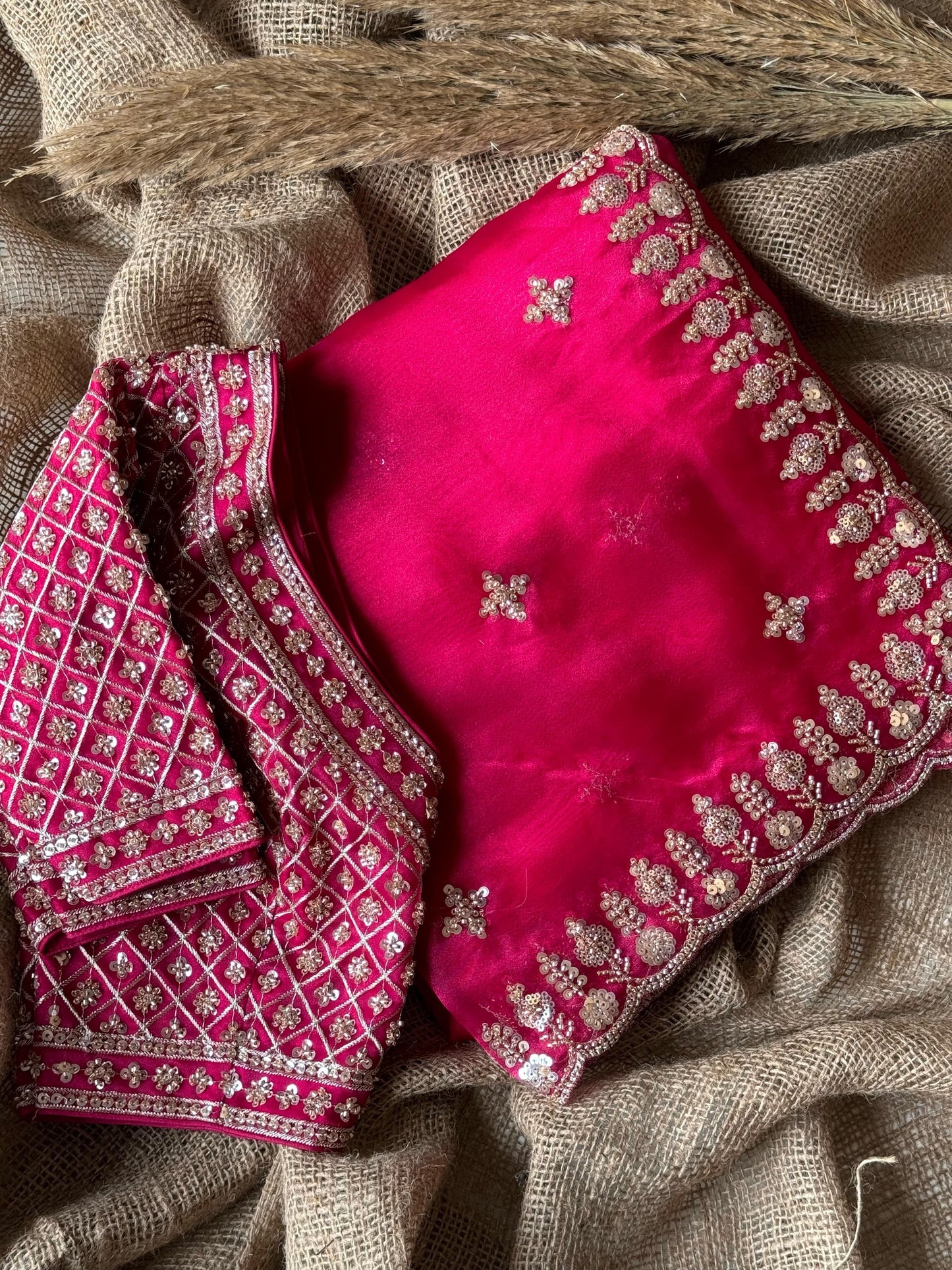 Mrunal Raani Saree