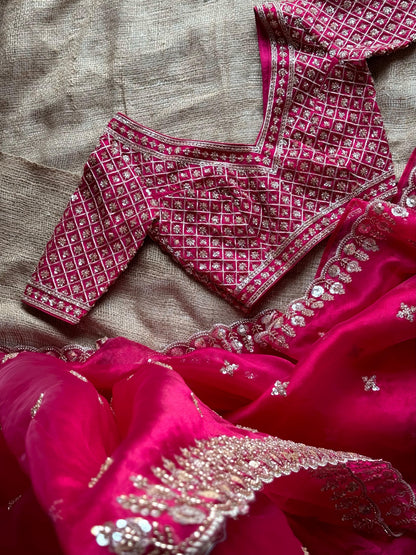 Mrunal Raani Saree